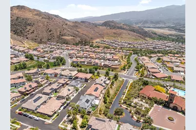 24205 Selwood Drive, Corona, CA 92883 - Photo 39