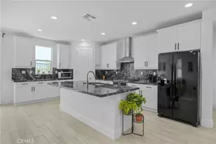 24205 Selwood Dr, Corona, CA 92883 - Photo 7