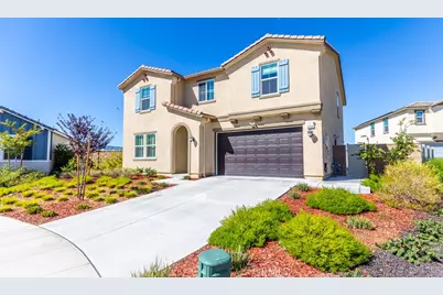 41302 Vintner, Lake Elsinore, CA 92532 - Photo 3