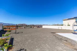 41302 Vintner, Lake Elsinore, CA 92532 - Photo 5