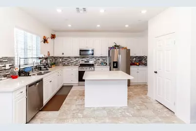 41302 Vintner, Lake Elsinore, CA 92532 - Photo 55