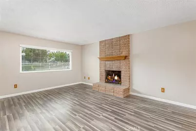 16182 Spruce Street, Hesperia, CA 92345 - Photo 7