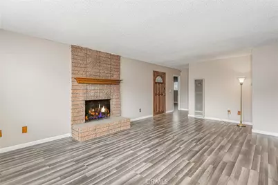 16182 Spruce Street, Hesperia, CA 92345 - Photo 5