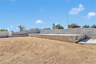 16591 Ponca, Victorville, CA 92395 - Photo 29