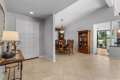 393 Gran Via, Palm Desert, CA 92260 - Photo 11