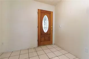 1323 Kingswood, Redlands, CA 92374 - Photo 11