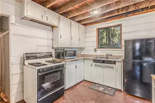 40998 Pine, Forest Falls, CA 92339 - Photo 7