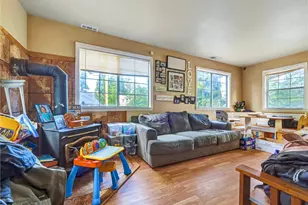 22235 Forest, Cedarpines Park, CA 92322 - Photo 15