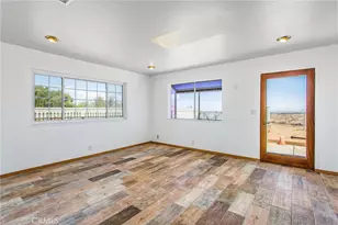 7045 Oak Hill Rd, Oak Hills, CA 92344 - Photo 11