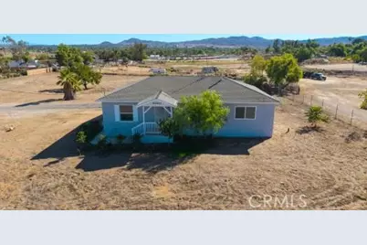 20407 Markham, Perris, CA 92570 - Photo 3