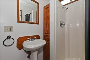 863 Oak Rd, Lake Arrowhead, CA 92386 - Photo 15
