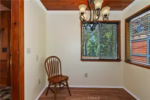 863 Oak Rd, Lake Arrowhead, CA 92386 - Photo 11