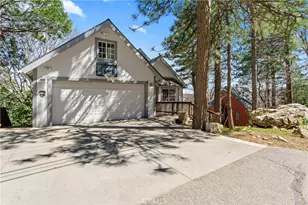 221 Grizzly Rd, Lake Arrowhead, CA 92317 - Photo 3