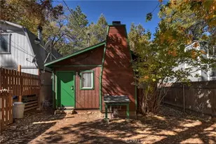402 Highland, Sugarloaf, CA 92386 - Photo 31