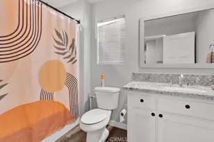 9814 Oakwood Ave, Hesperia, CA 92345 - Photo 25