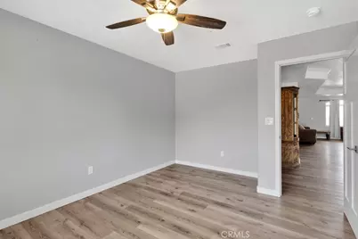 9814 Oakwood Avenue, Hesperia, CA 92345 - Photo 29