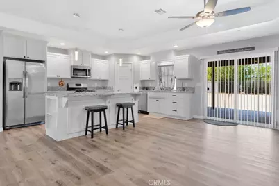 9814 Oakwood Avenue, Hesperia, CA 92345 - Photo 9