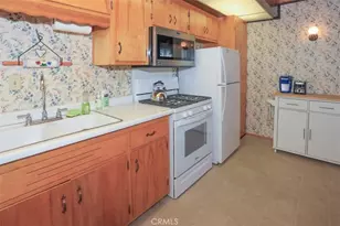 1060 Sierra, Big Bear City, CA 92314 - Photo 15