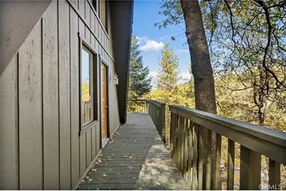 206 S Fairway, Lake Arrowhead, CA 92352 - Photo 7