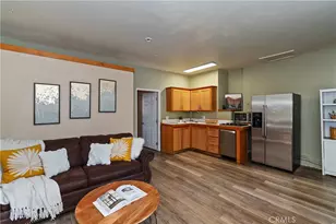 811 Leonard Ln, Sugarloaf, CA 92386 - Photo 17