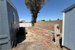 1721 E Colton Ave, Redlands, CA 92374 - Photo 23