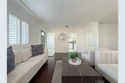 556 W 99th Street, Los Angeles, CA 90044 - Photo 13