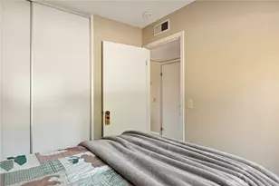 184 CA-173, Lake Arrowhead, CA 92352 - Photo 35