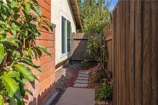 1954 Union, Colton, CA 92324 - Photo 21