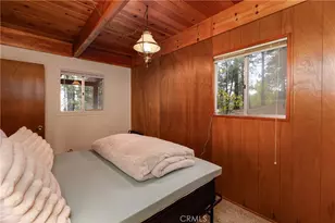 31321 Circle View, Running Springs, CA 92382 - Photo 15