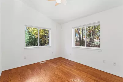 33536 Weeping Willow Drive, Green Valley Lake, CA 92341 - Photo 31