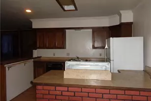 1021 Coulter Pine, Crestline, CA 92325 - Photo 9