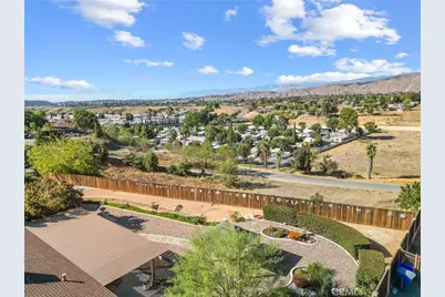 13346 Rimview Court, Yucaipa, CA 92399 - Photo 5