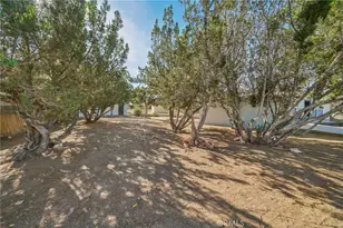 17323 Fairburn St, Hesperia, CA 92345 - Photo 45