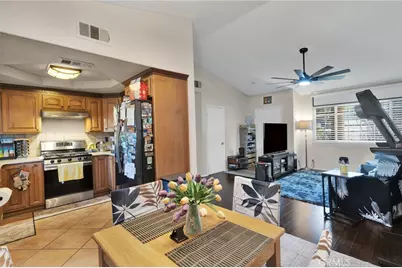 16812 Melba, Victorville, CA 92394 - Photo 13