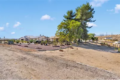 16812 Melba, Victorville, CA 92394 - Photo 3
