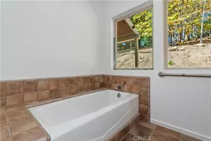 22 Holly Dr, Running Springs, CA 92382 - Photo 33