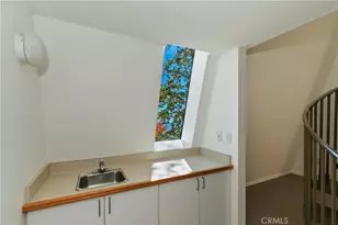 22 Holly Dr, Running Springs, CA 92382 - Photo 21