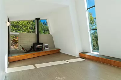 22 Holly Drive, Running Springs, CA 92382 - Photo 7