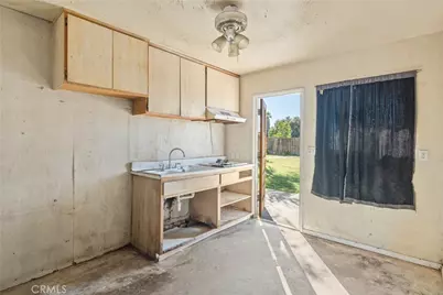 831 W Lugonia, Redlands, CA 92374 - Photo 27