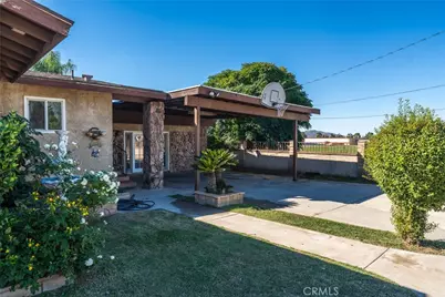 831 W Lugonia, Redlands, CA 92374 - Photo 7