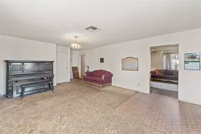 831 W Lugonia, Redlands, CA 92374 - Photo 9