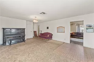 831 W Lugonia, Redlands, CA 92374 - Photo 9