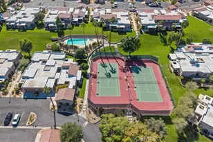 72506 Desert Flower Dr, Palm Desert, CA 92260 - Photo 23