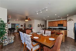 26589 Amador, Lake Arrowhead, CA 92352 - Photo 9