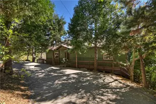 23903 Skyland Dr, Crestline, CA 92325 - Photo 5