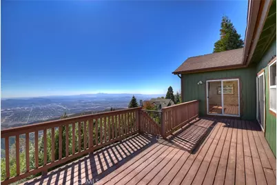 23903 Skyland Drive, Crestline, CA 92325 - Photo 7