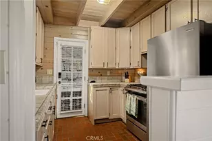 265 Flower, Lake Arrowhead, CA 92352 - Photo 9