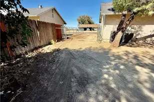 16622 Mossdale, Lancaster, CA 93535 - Photo 23