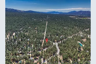 2001 State Lane, Big Bear City, CA 92314 - Photo 7