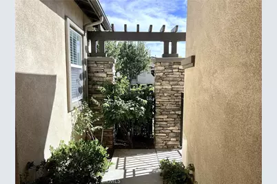 24005 Boulder Oaks, Corona, CA 92883 - Photo 3